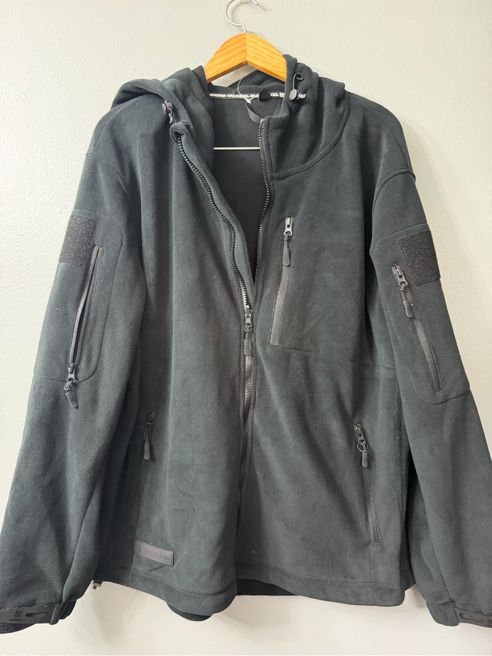 Baerskin  Men's Black Hooded Fleece Jacket - Tactical Zip Pockets 2x